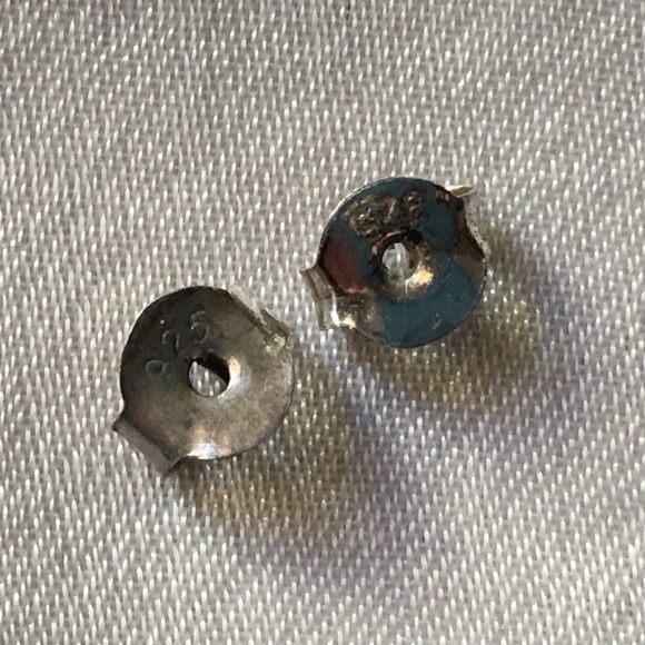 Vintage .925 Sterling Silver Granulated Studs - Picture 8 of 8
